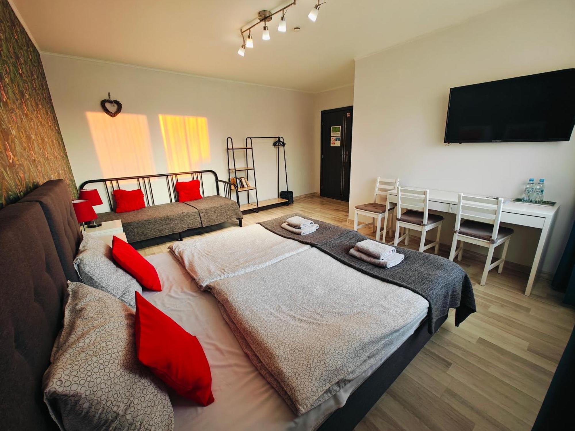 7Th Room Guest House 奥斯威辛 外观 照片