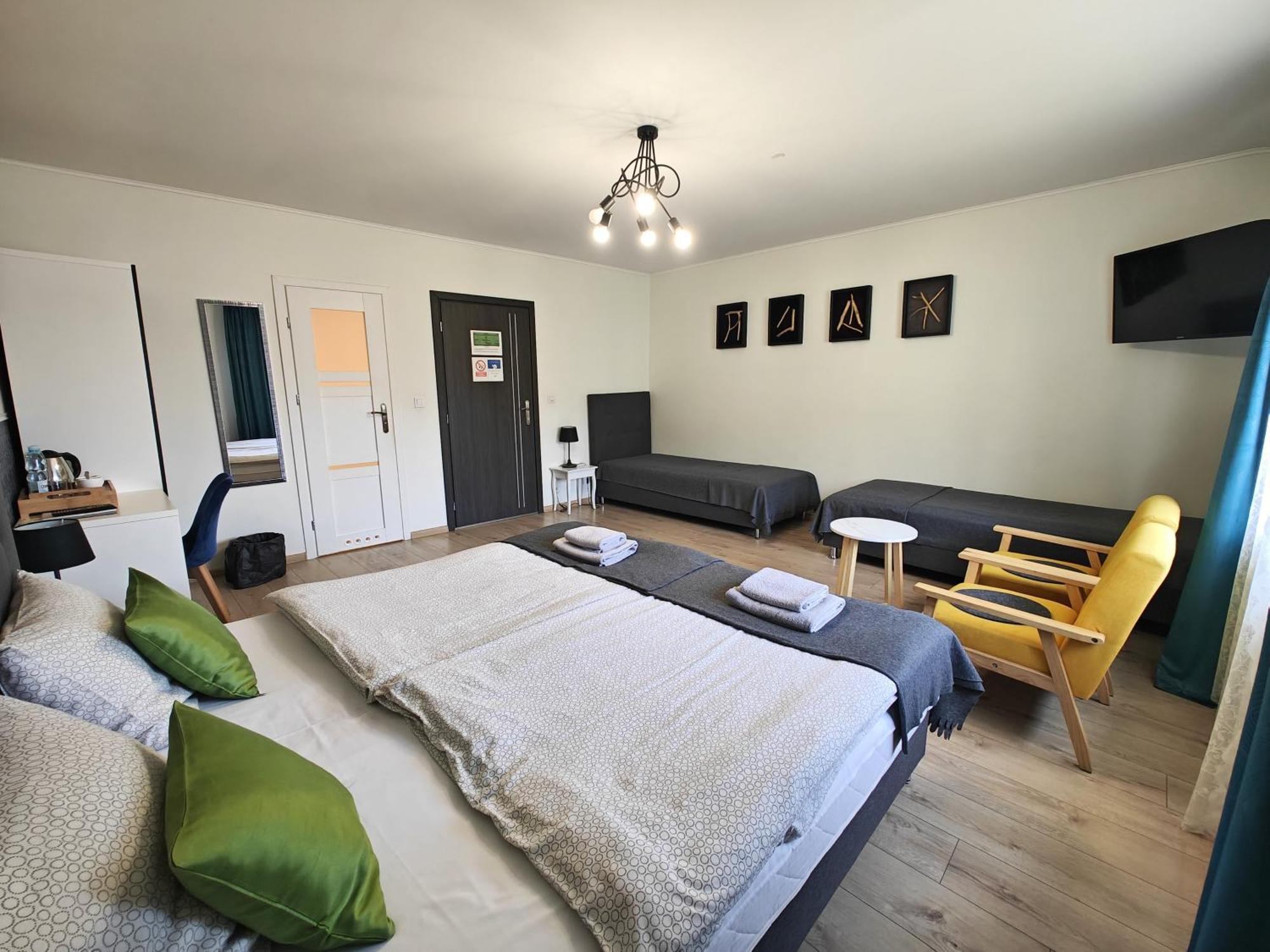 7Th Room Guest House 奥斯威辛 外观 照片